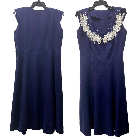 Vintage 1950s Dark Blue Linen Dress w Floral Lace Rhinestone & Bead Trim | M - Picture 7 of 10